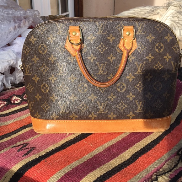Sale✨Louis Vuitton Alma - Picture 10 of 16